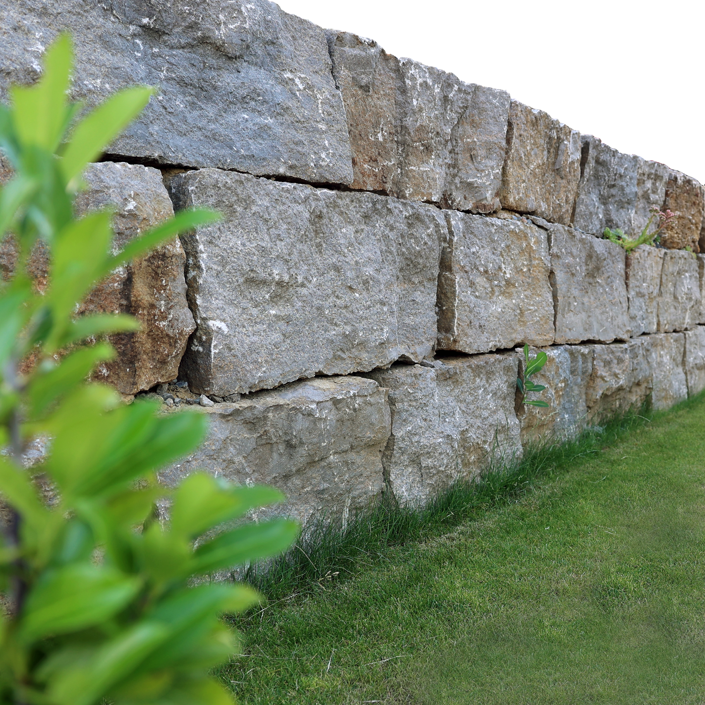 Mauer aus 50er Quadersteinen
