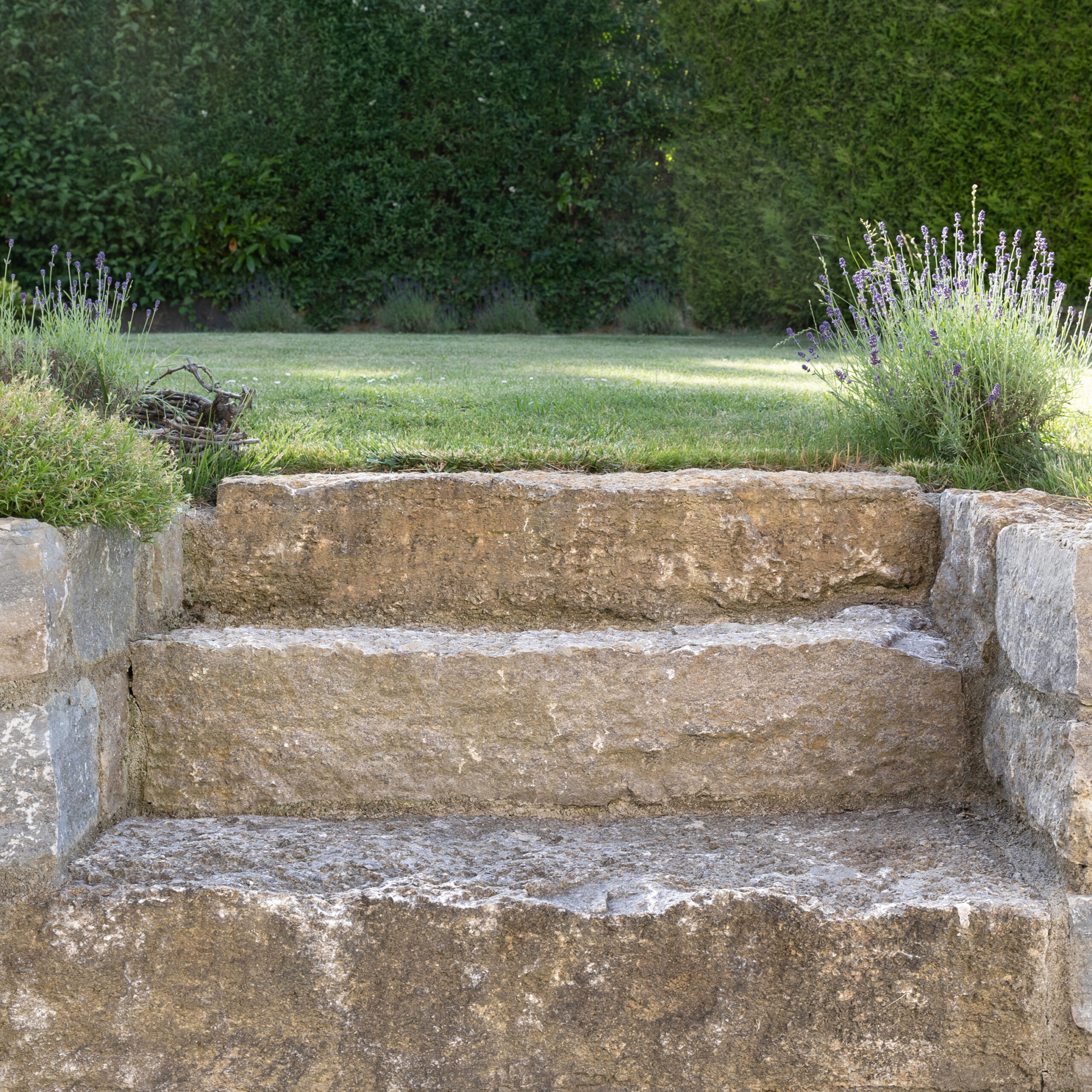 JO7A3537 Titelseite Blockstufen